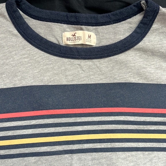 ‼️ Classic Hollister Shirt - Picture 2 of 2